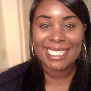 Meet your Posher, Evette